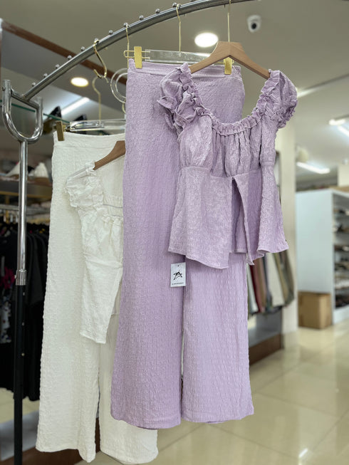 Trendy Runched Top with Bootcut Trousers